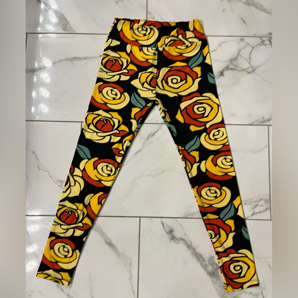 LuLaRoe Black Leggings with Yellow and Orange Rose Print